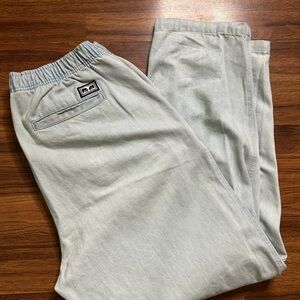 Obey Gray Chinos Sleek Design